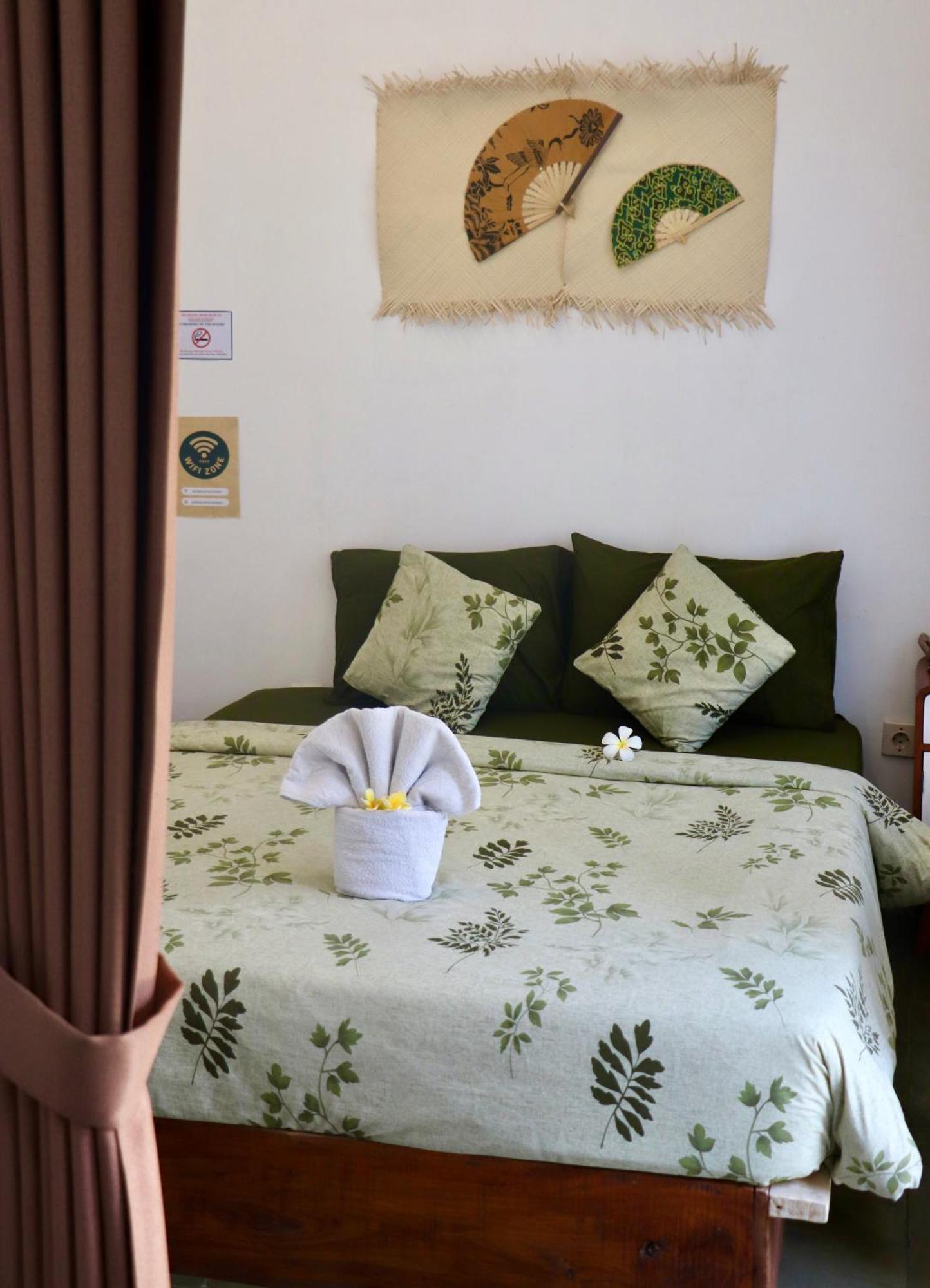 Ijen Backpacker Hostel Banyuwangi  Exterior photo