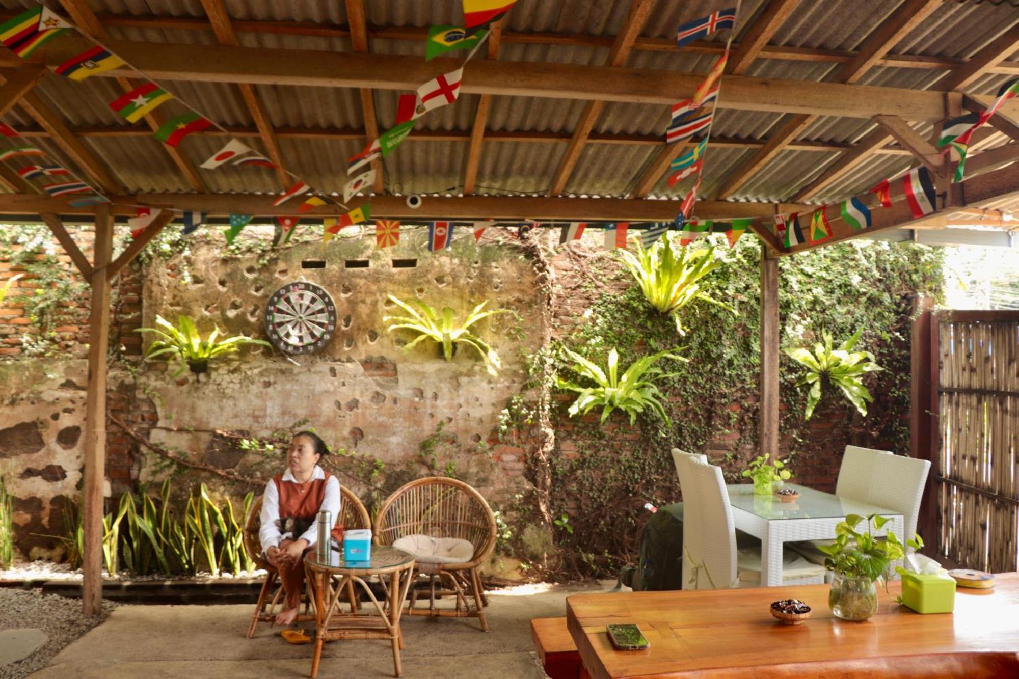 Ijen Backpacker Hostel Banyuwangi  Exterior photo